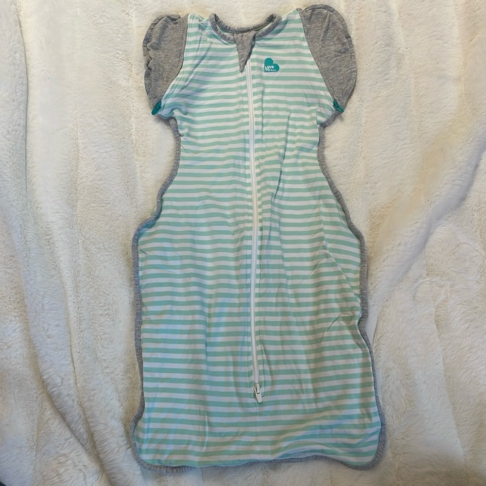 VGUC - Love To Dream Swaddle UP Transition Bag Original Swaddle Wrap